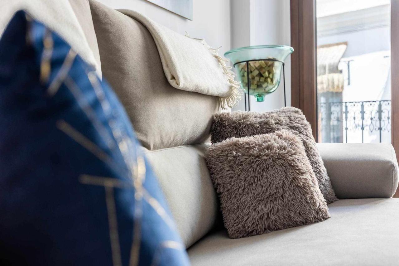 Comfy Away - Apartamento Exclusivo Mercado De Triana Con Balcon Sevilla Exterior foto