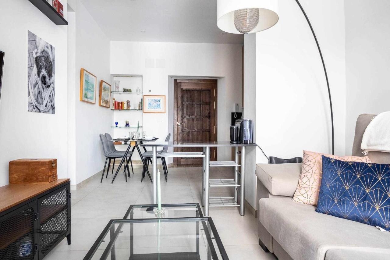 Comfy Away - Apartamento Exclusivo Mercado De Triana Con Balcon Sevilla Exterior foto